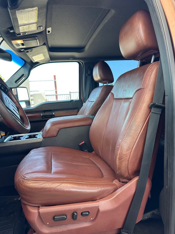 2011 Ford F-250 Image 16