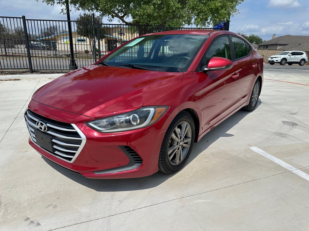 2018 Hyundai Elantra Image 1