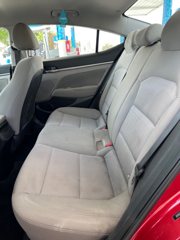 2018 Hyundai Elantra Image 10