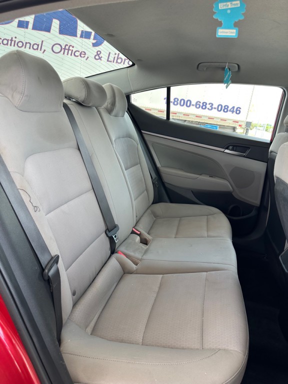 2018 Hyundai Elantra Image 12