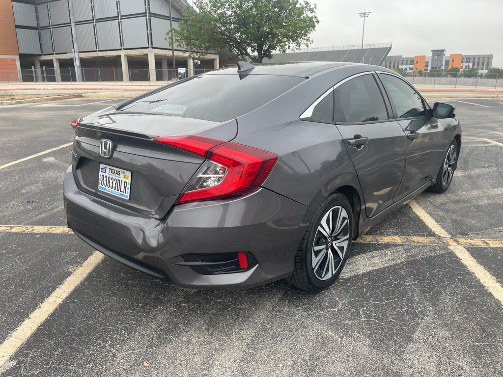 2018 Honda Civic Image 7