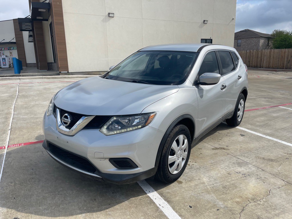 2016 Nissan Rogue Image 1