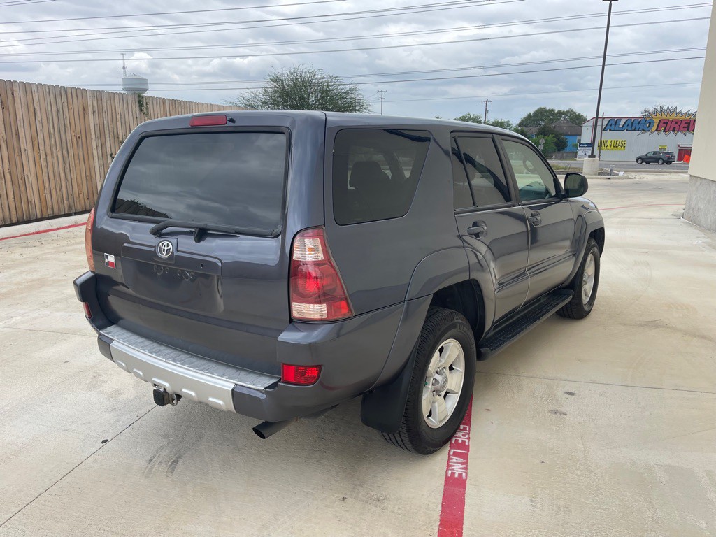 2004 Toyota 4Runner Image 7