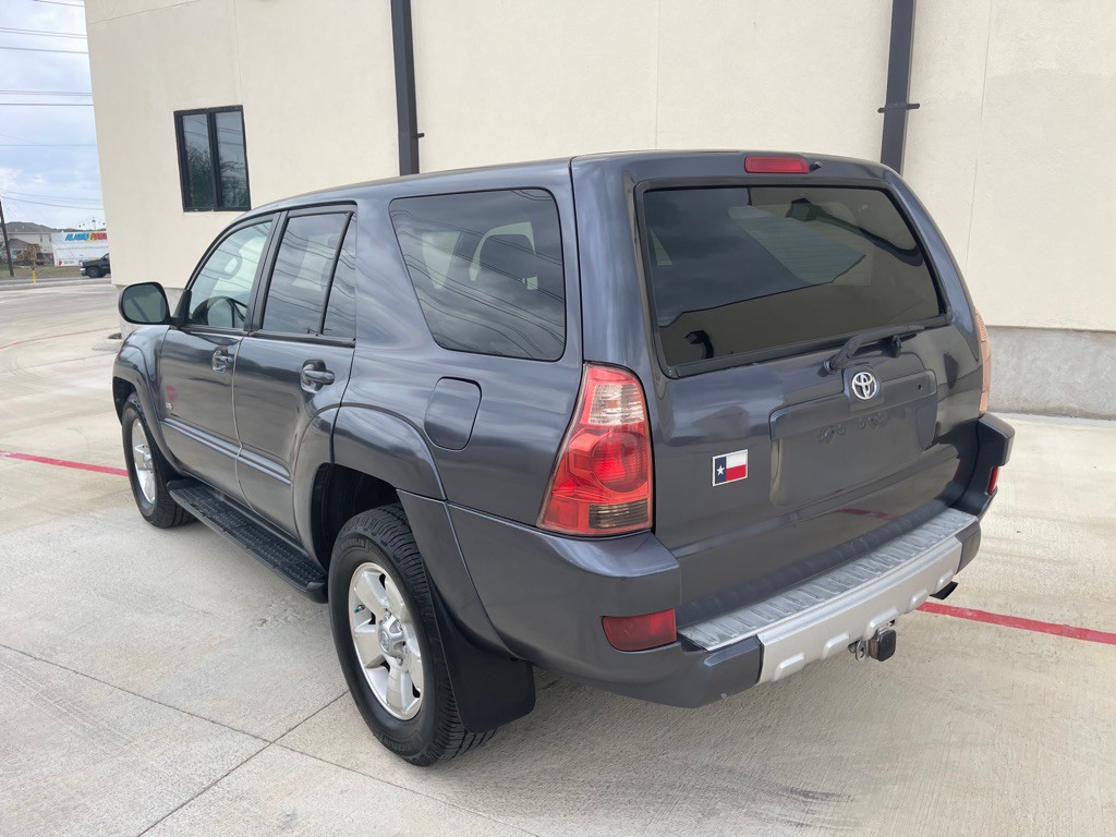 2004 Toyota 4Runner Image 10