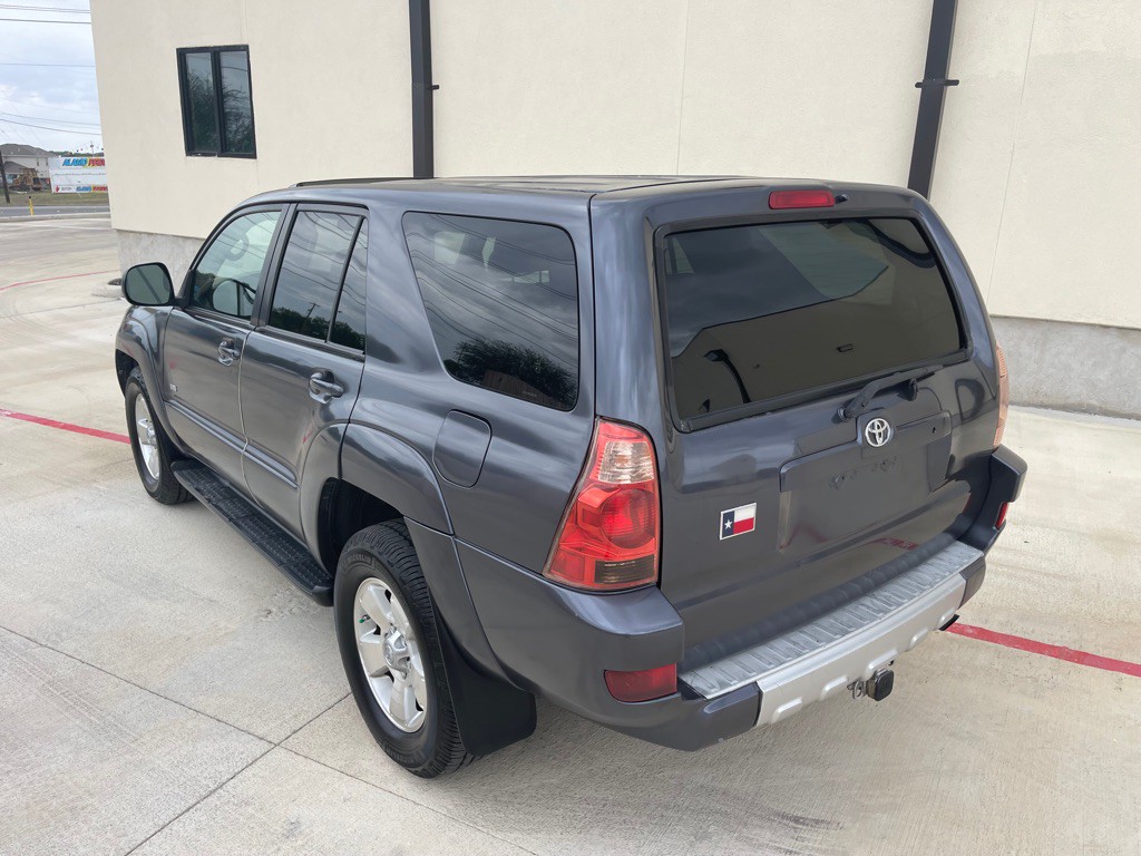 2004 Toyota 4Runner Image 11