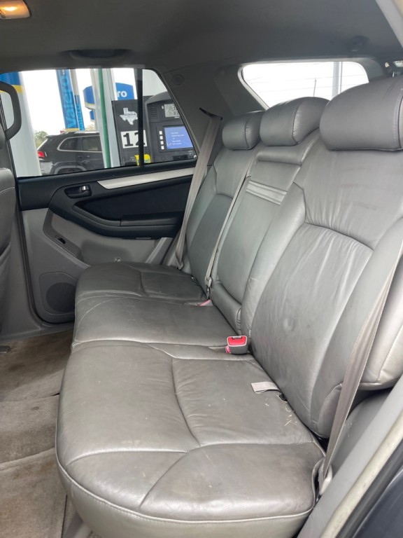 2004 Toyota 4Runner Image 14