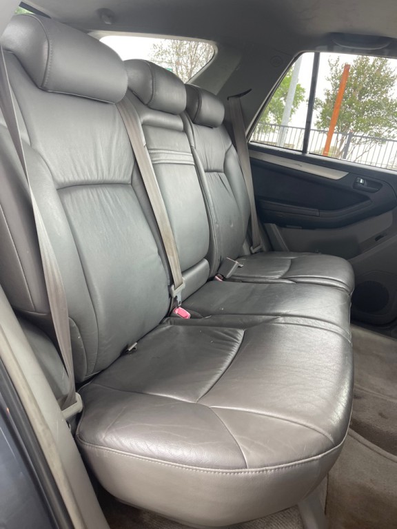 2004 Toyota 4Runner Image 16