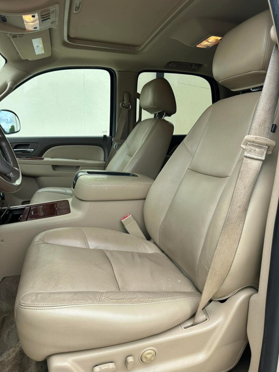 2014 Chevrolet Tahoe Image 16