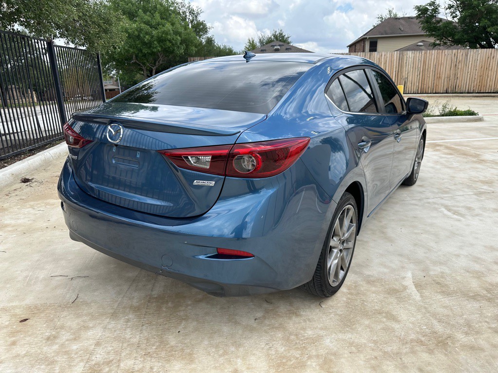 2018 Mazda Mazda3 Image 5