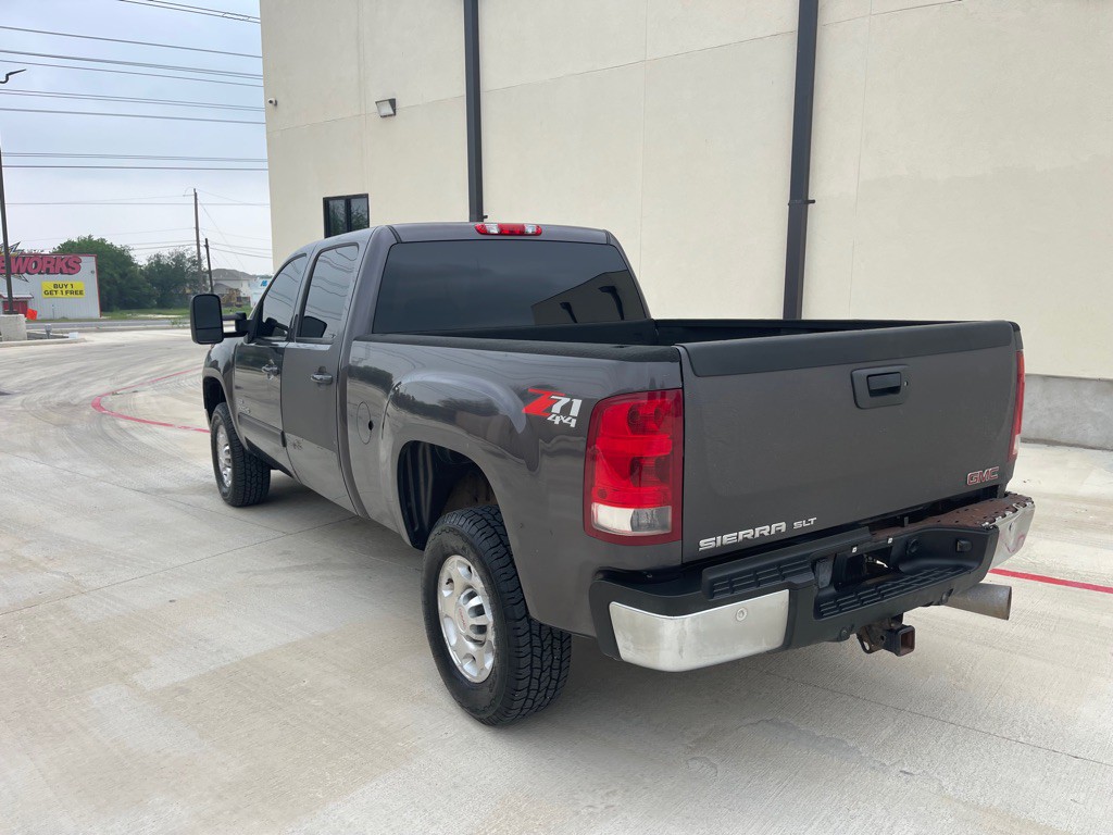 2010 GMC Sierra Image 7