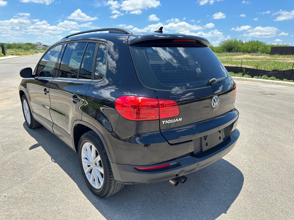 2017 Volkswagen Tiguan Image 3