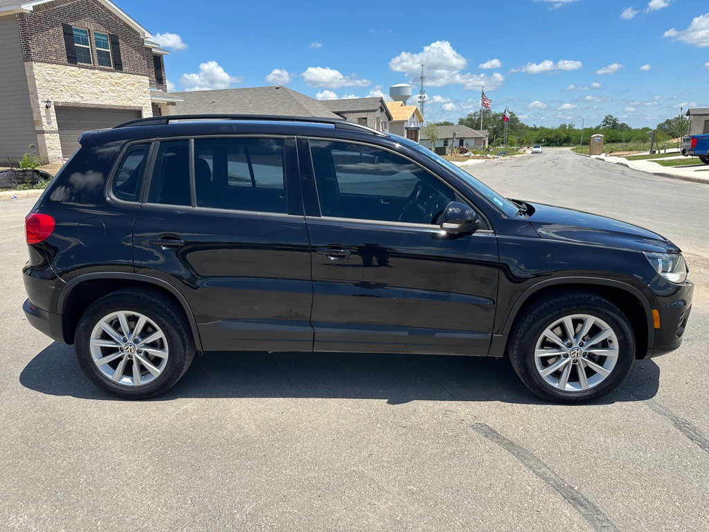 2017 Volkswagen Tiguan Image 6