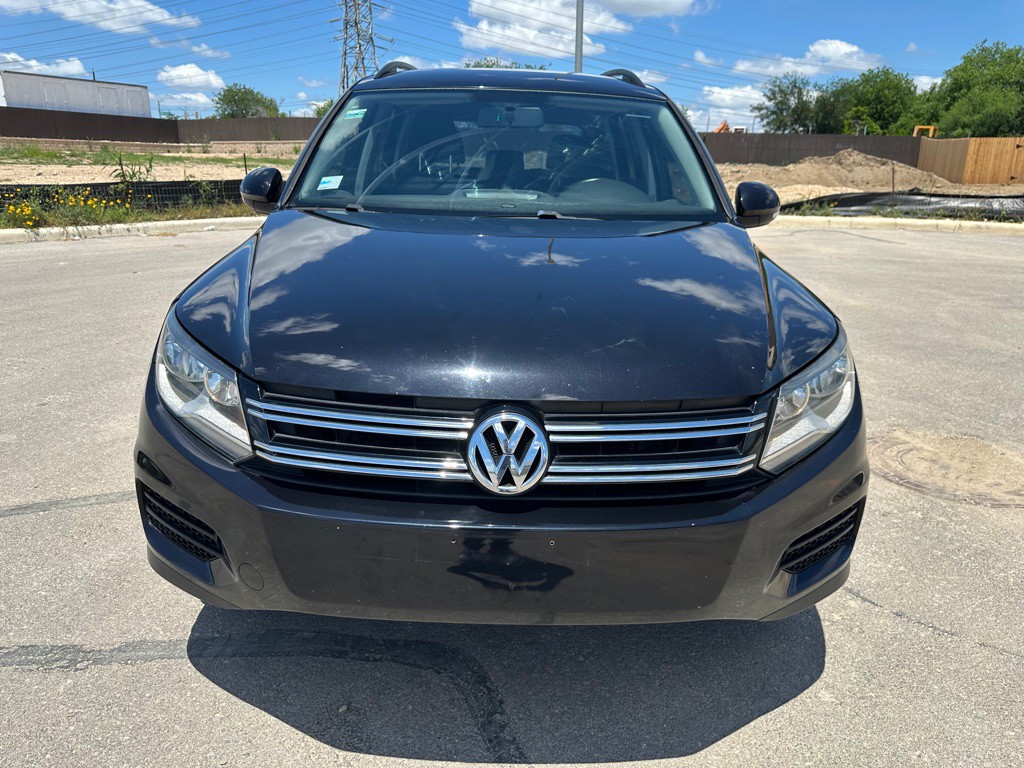 2017 Volkswagen Tiguan Image 8