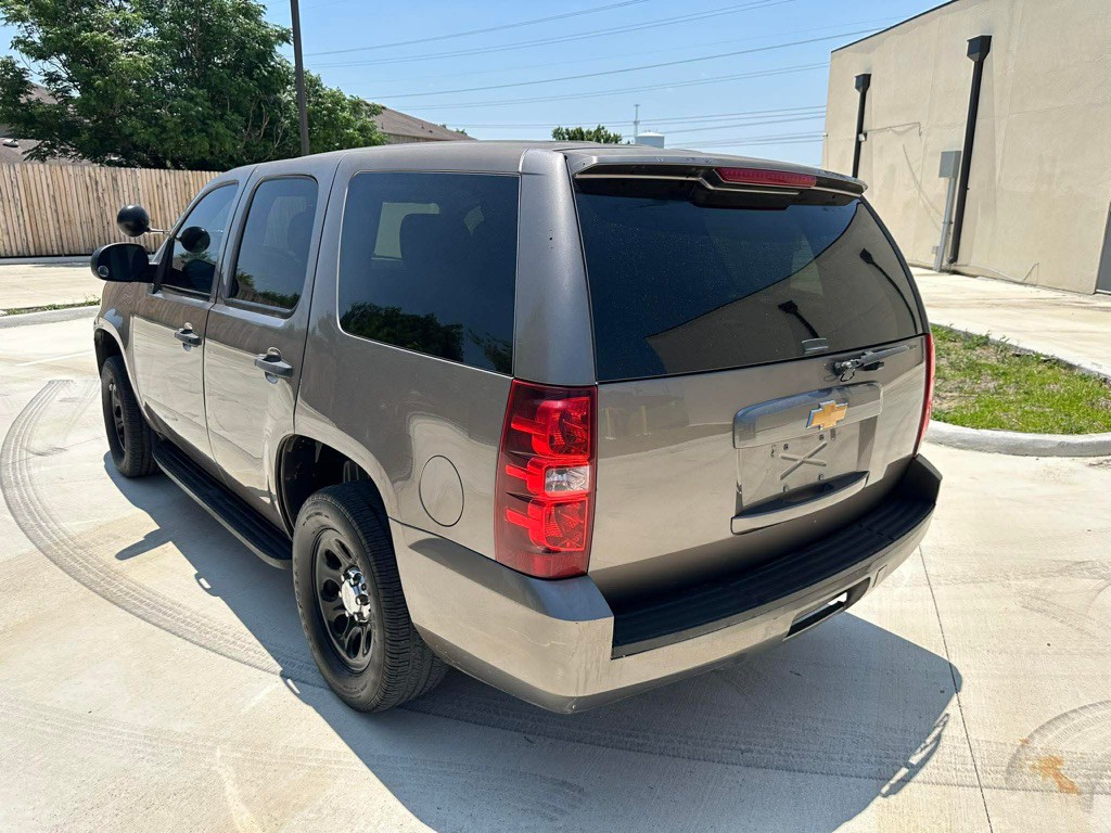 2014 Chevrolet Tahoe Image 4