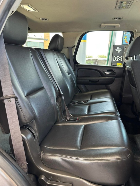 2014 Chevrolet Tahoe Image 10