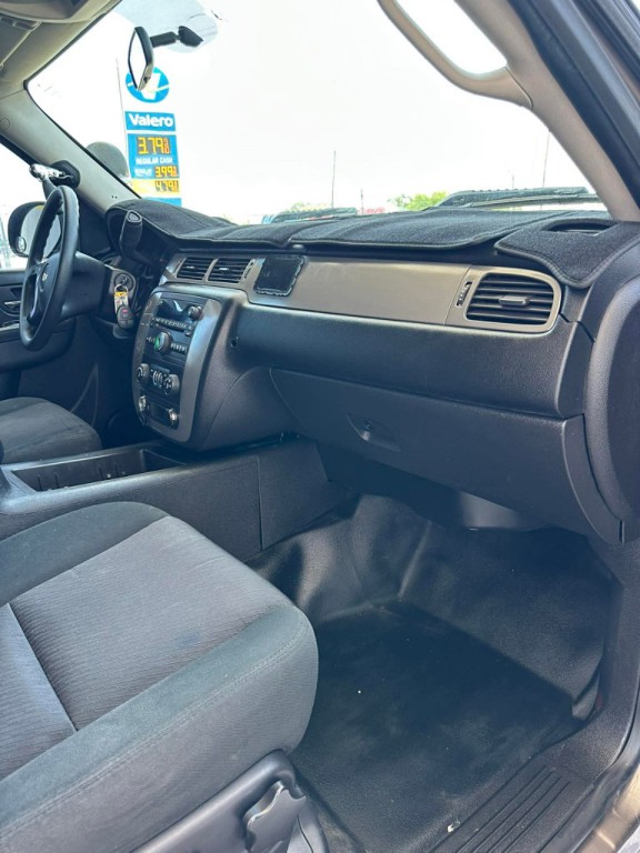 2014 Chevrolet Tahoe Image 16
