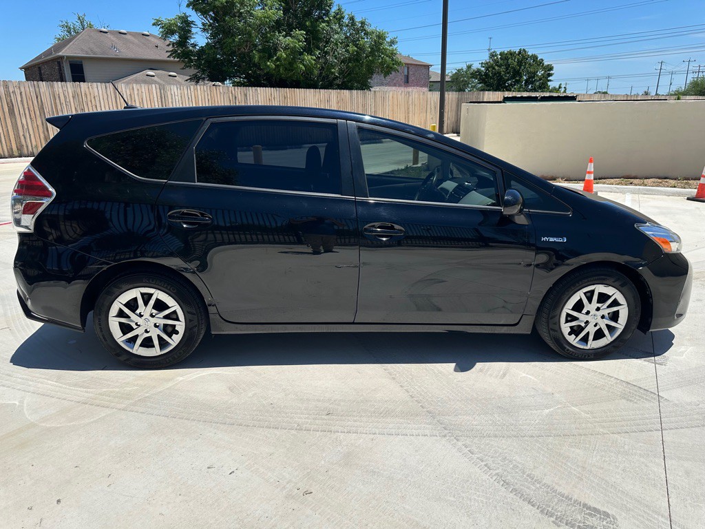 2017 Toyota Prius Image 6