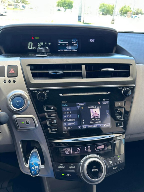 2017 Toyota Prius Image 27