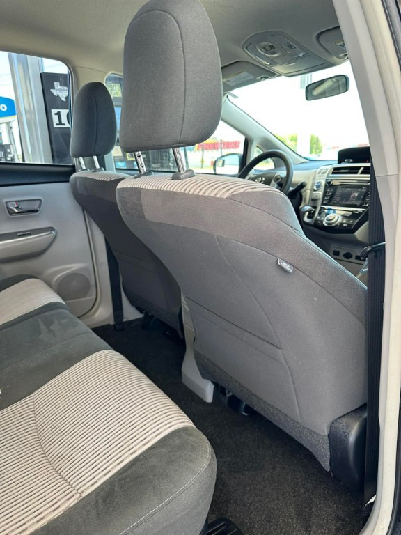 2017 Toyota Prius Image 29