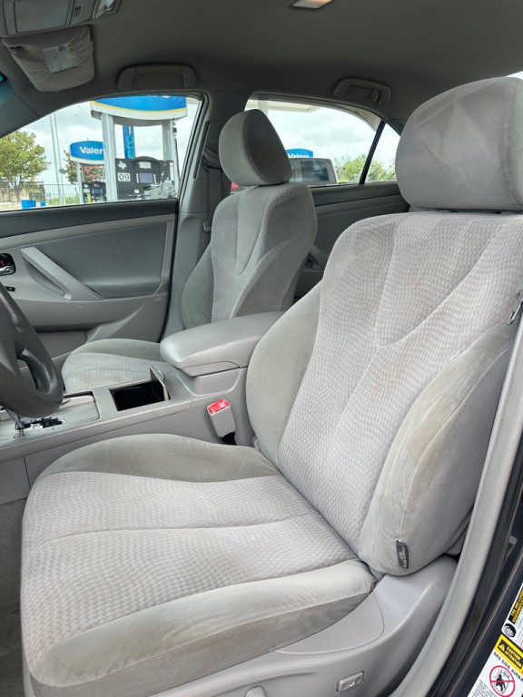 2010 Toyota Camry Image 15