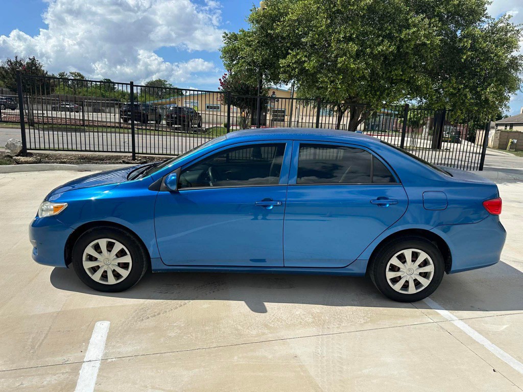 2010 Toyota Corolla Image 5