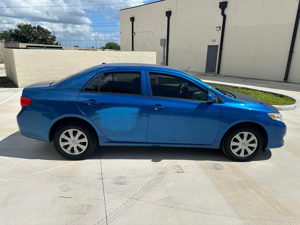 2010 Toyota Corolla Image 8