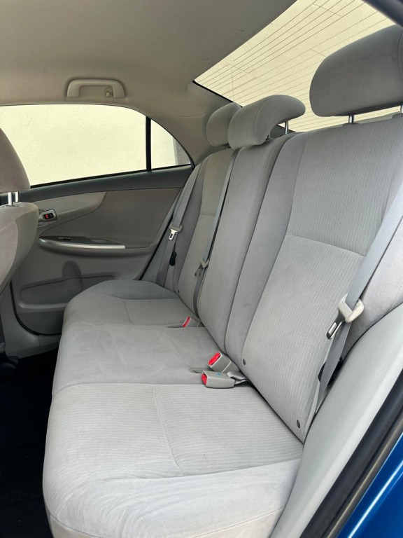 2010 Toyota Corolla Image 9
