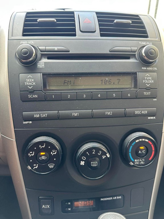 2010 Toyota Corolla Image 18