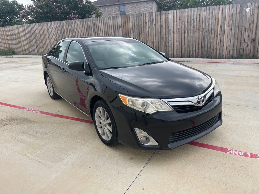 2012 Toyota Camry Image 3