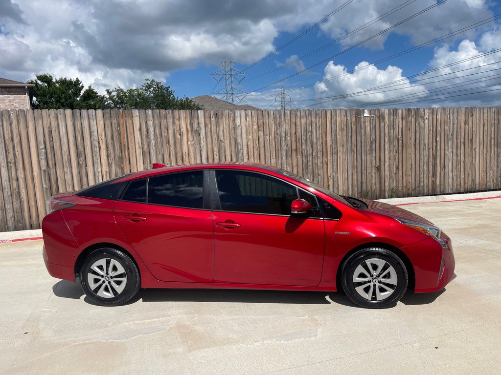 2017 Toyota Prius Image 4