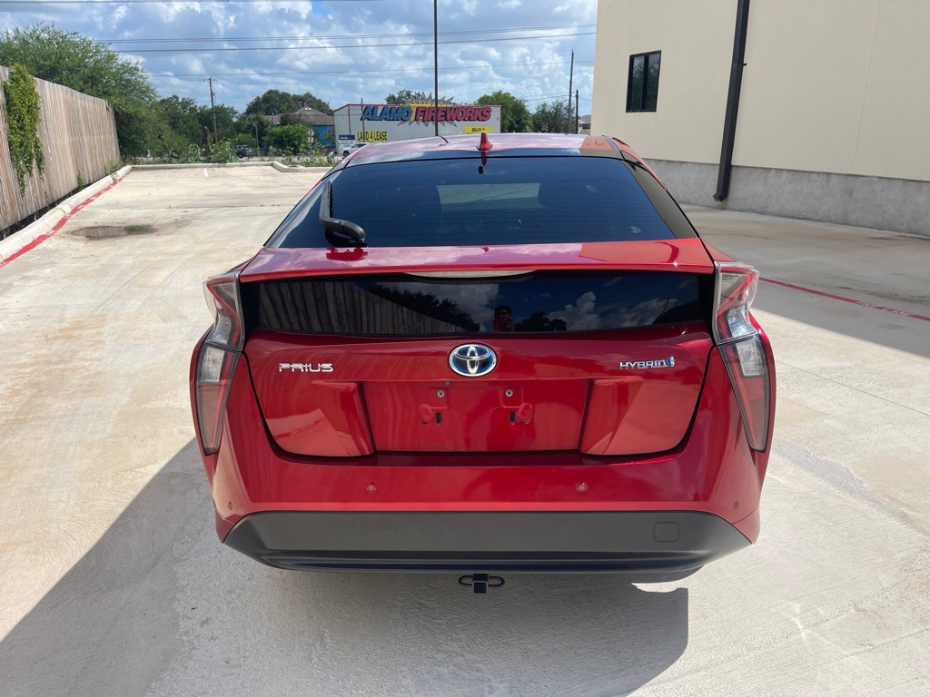 2017 Toyota Prius Image 6