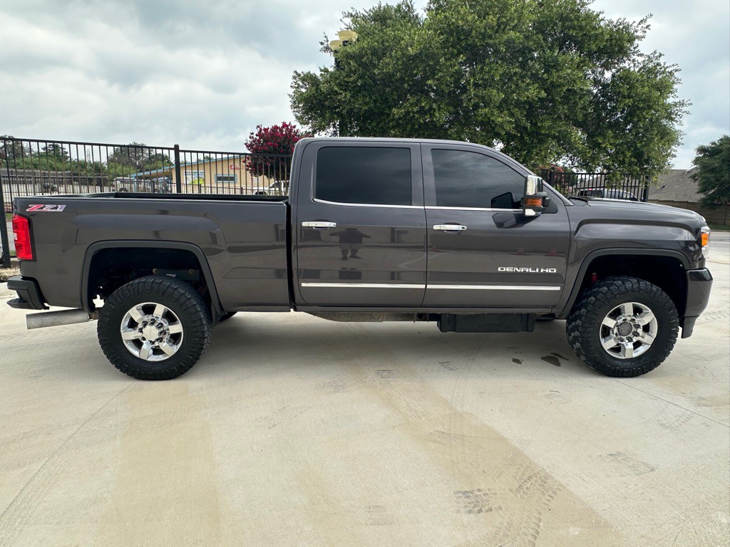 2015 GMC Sierra Image 6