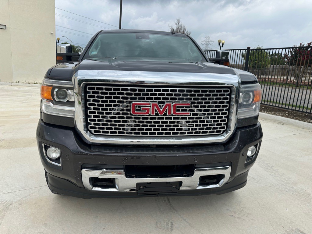 2015 GMC Sierra Image 8