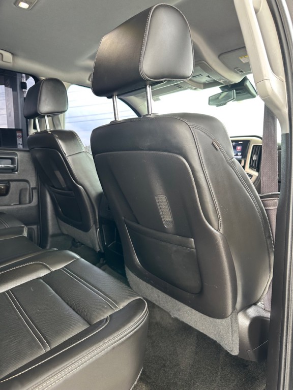 2015 GMC Sierra Image 12