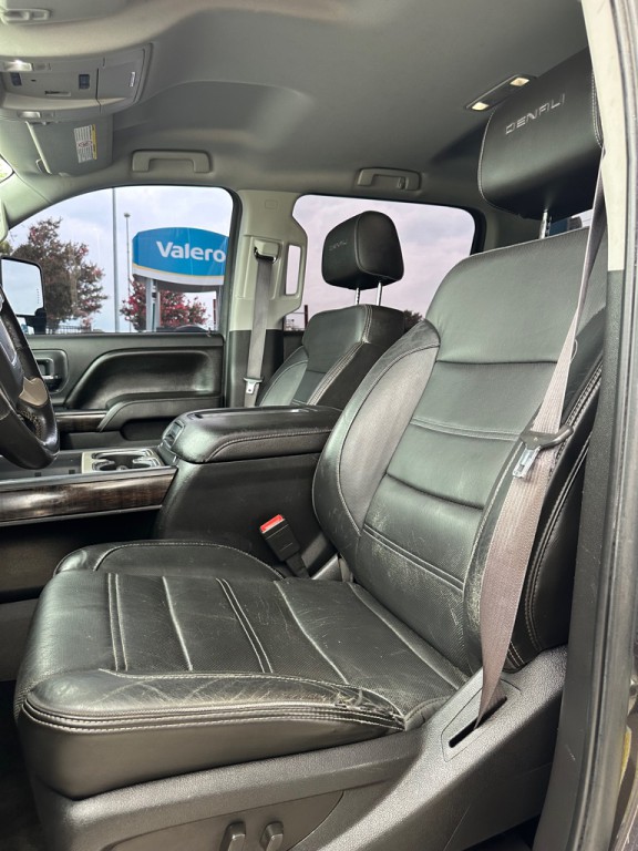 2015 GMC Sierra Image 15