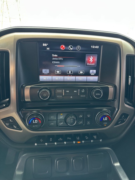 2015 GMC Sierra Image 17