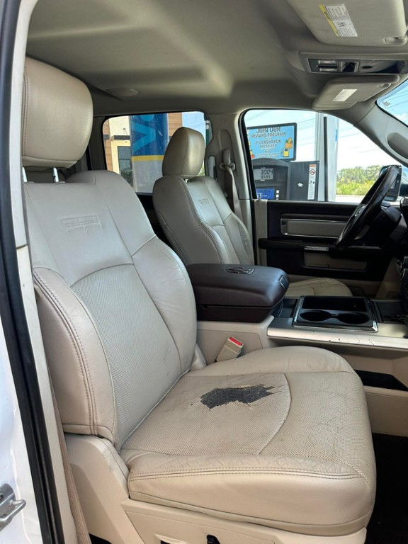 2015 RAM 3500 Image 13