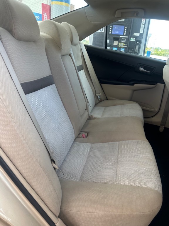 2012 Toyota Camry Image 10