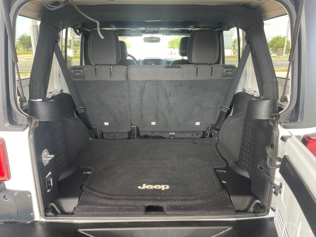 2016 Jeep Wrangler Unlimited Image 11