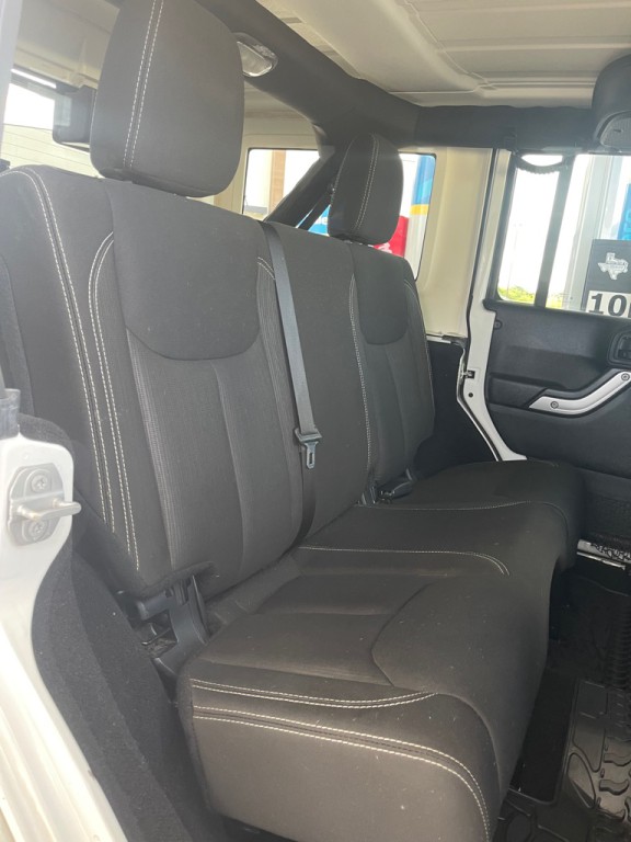 2016 Jeep Wrangler Unlimited Image 12