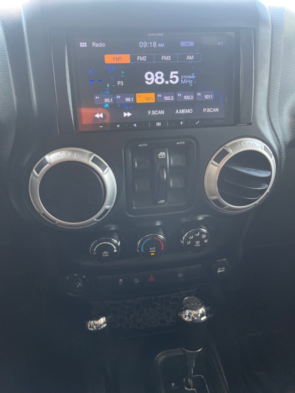 2016 Jeep Wrangler Unlimited Image 18