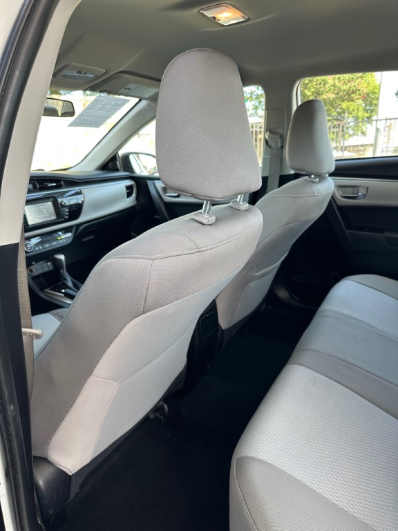 2016 Toyota Corolla Image 10