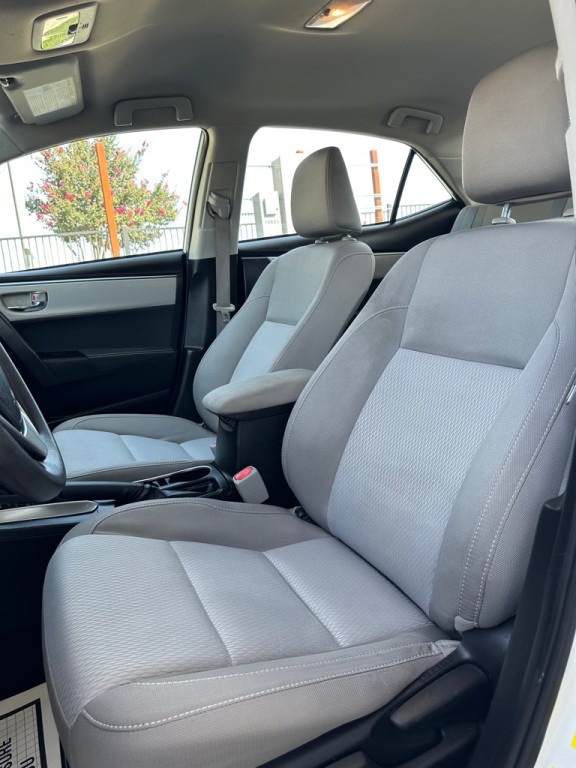 2016 Toyota Corolla Image 15