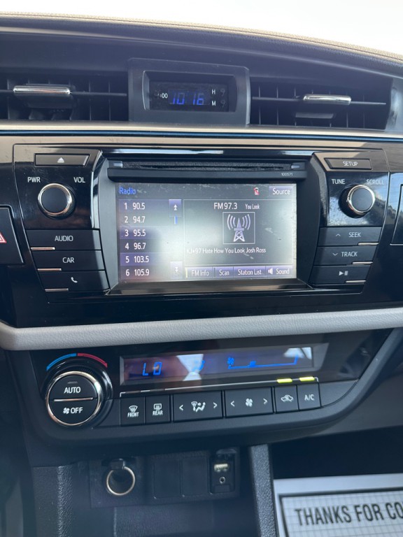 2016 Toyota Corolla Image 17