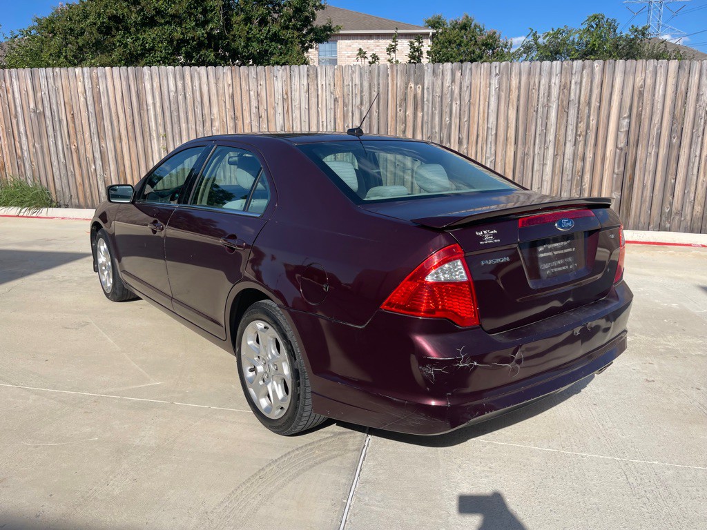 2011 Ford Fusion Image 4