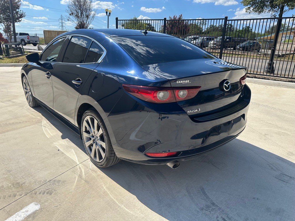 2022 Mazda Mazda3 Image 3