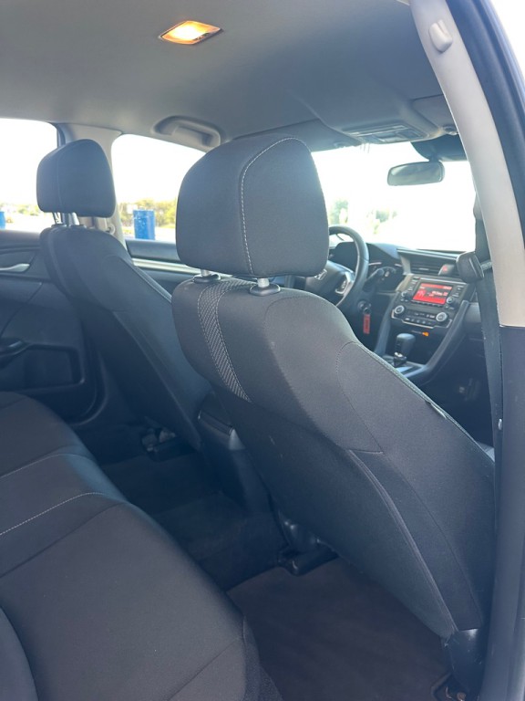 2019 Honda Civic Image 11