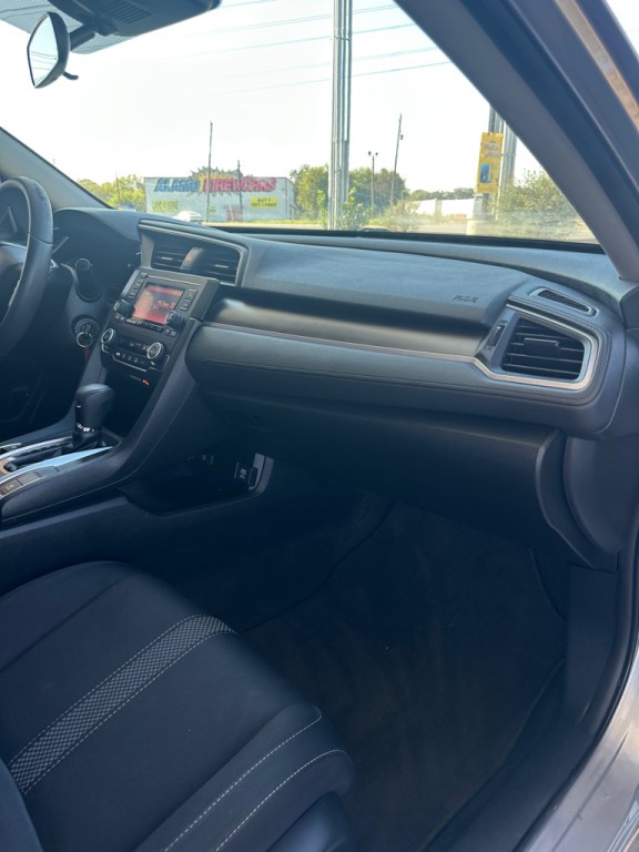 2019 Honda Civic Image 13