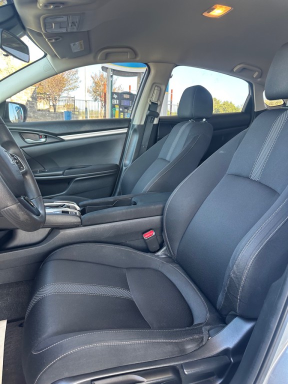 2019 Honda Civic Image 14