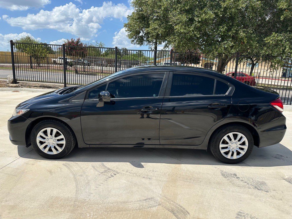 2014 Honda Civic Image 2